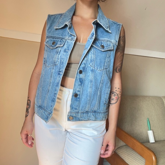✨ Ann Klein denim vest ✨ - Picture 3 of 5
